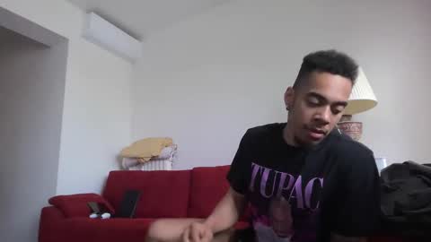 Magicsempai online show from April 2026 10:43:01 AM