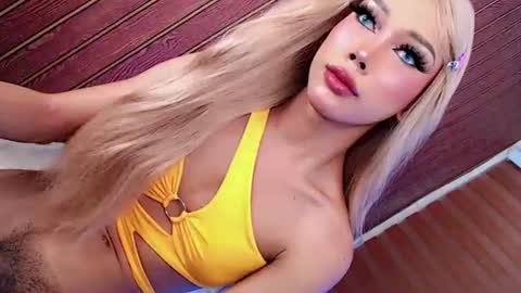 Mocah online show from June 2026 05:37:01 AM