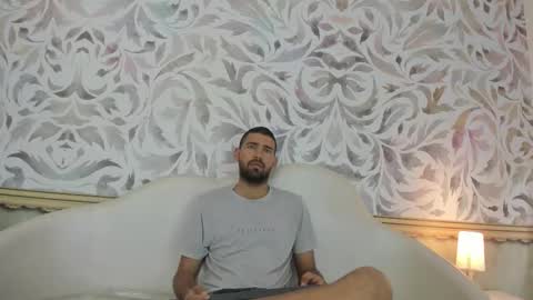 Magnus Alejo online show from November 2025 11:21:01 AM