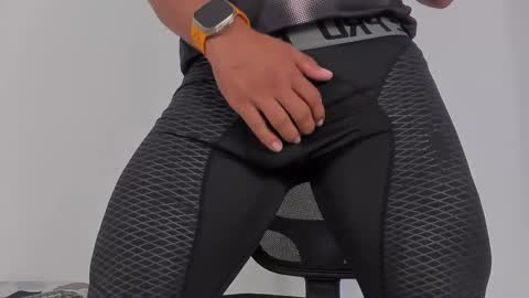 Snapshot of magnusclark chatting on February 2026 05:45:02 PM Magnusclark online show from February 2026 05:45:02 PM