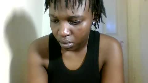 Snapshot of magyc_peach chatting on March 2026 12:05:02 PM magyc_peach online show from March 2026 12:05:02 PM