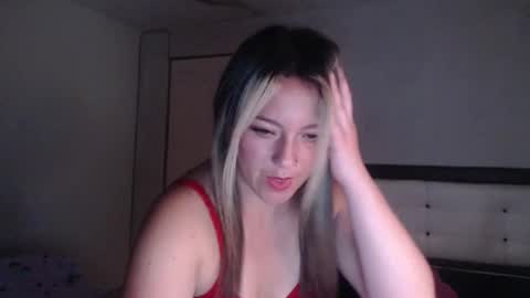 Snapshot of mahia_000 chatting on November 2025 03:29:02 AM Mahia online show from November 2025 03:29:02 AM