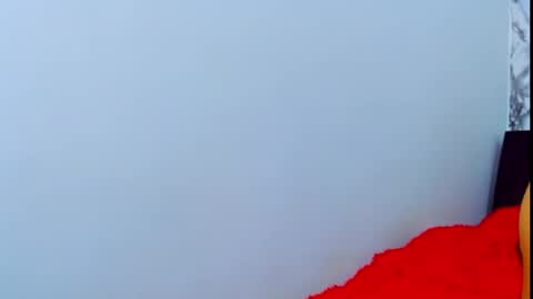 Maia Bronce online show from September 2025 12:32:01 AM