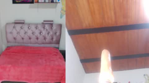 maia_funny online show from December 2025 03:12:02 AM