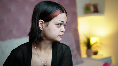 Snapshot of maiamini chatting on February 2026 11:14:01 PM Maia online show from February 2026 11:14:01 PM