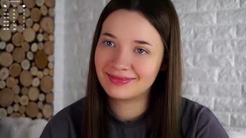 Snapshot of maidabuoy chatting on September 2025 02:44:01 AM Lucy online show from September 2025 02:44:01 AM
