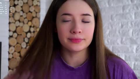 Lucy online show from March 2026 01:53:02 AM