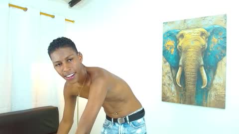 I am Maik online show from November 2025 09:24:02 PM