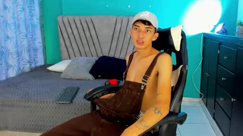 Maikol online show from March 2026 01:50:02 PM