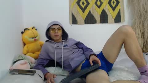Snapshot of maiky_cooper chatting on March 2025 07:08:02 AM Maiky Cooper online show from March 2025 07:08:02 AM