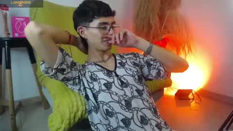 Snapshot of maiky_cooper chatting on September 2025 04:07:02 PM Maiky Cooper online show from September 2025 04:07:02 PM