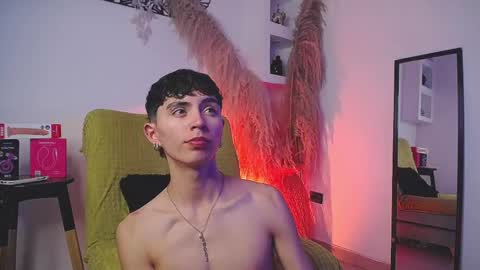 Snapshot of maiky_cooper chatting on September 2025 08:23:01 PM Maiky Cooper online show from September 2025 08:23:01 PM