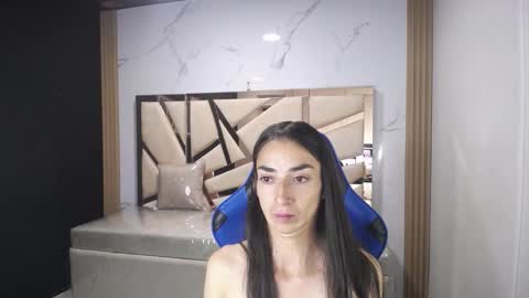 Maily online show from November 2025 03:06:02 AM