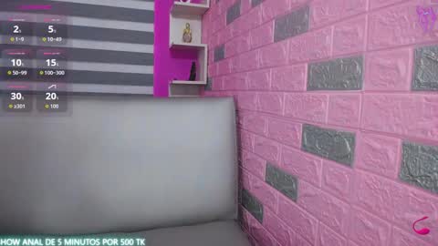  MAILY CAN  online show from February 2026 07:04:02 PM