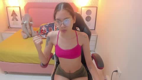  M A I L Y  online show from December 2024 12:20:02 PM