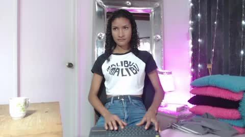 mailyn_gold online show from April 2026 12:03:02 PM