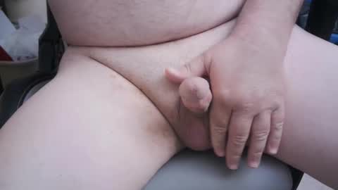 Gilly online show from April 2026 07:44:01 PM