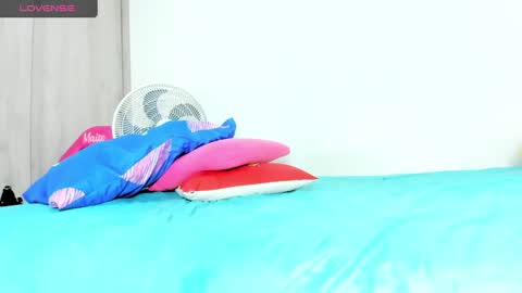 Snapshot of maite_newmilf chatting on December 2024 10:17:02 AM Maite online show from December 2024 10:17:02 AM