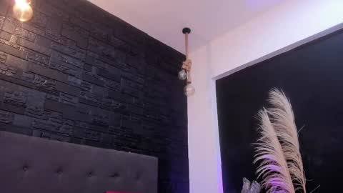 maite_smith69 online show from December 2025 12:47:02 PM