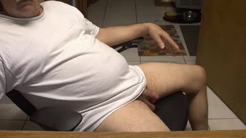 majormike34 online show from April 2026 02:20:02 AM