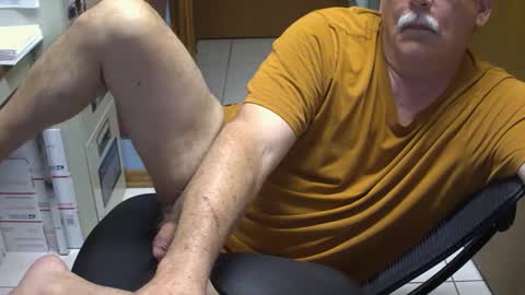 majormike34 online show from April 2026 04:13:02 AM