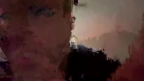 Snapshot of makeitrain904 chatting on February 2025 05:40:01 PM makeitrain904 online show from February 2025 05:40:01 PM