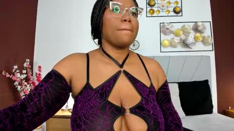 makena online show from September 2025 03:51:01 AM