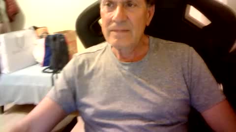 makis8989 online show from May 2026 05:53:01 PM