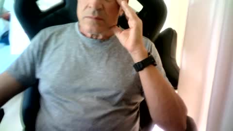 makis8989 online show from July 2026 06:54:01 AM