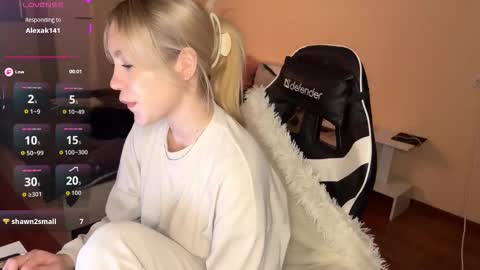 maksisisia online show from October 2025 02:43:02 PM