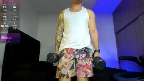 Snapshot of male_pussy chatting on October 2025 06:09:01 PM ADAM online show from October 2025 06:09:01 PM