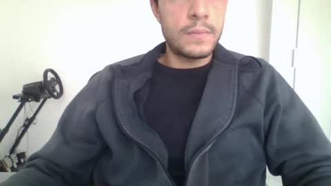 Snapshot of maleboyz chatting on December 2024 01:24:01 PM Boybi online show from December 2024 01:24:01 PM