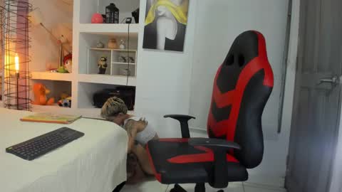 Snapshot of malefica_cortexxx_ chatting on September 2025 02:44:01 AM Malefica online show from September 2025 02:44:01 AM