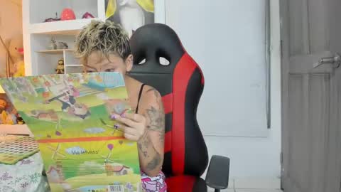 Snapshot of malefica_cortexxx_ chatting on September 2025 02:39:02 AM Malefica online show from September 2025 02:39:02 AM