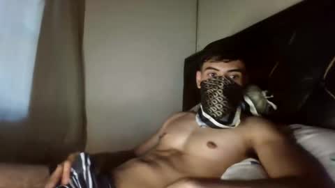 Snapshot of malekthick chatting on May 2026 01:40:01 PM malekthick online show from May 2026 01:40:01 PM