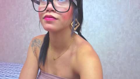 Snapshot of malia_foox chatting on November 2025 06:23:02 PM Malia foox online show from November 2025 06:23:02 PM