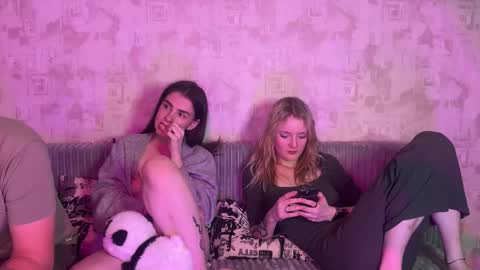 Snapshot of maliinka chatting on September 2025 06:24:01 PM Malinka online show from September 2025 06:24:01 PM