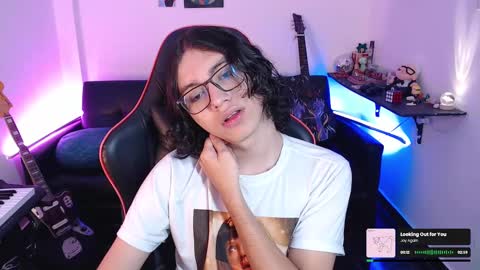 Snapshot of malik_harrison_ chatting on March 2025 03:52:01 PM Malik online show from March 2025 03:52:01 PM