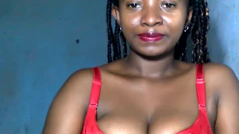 Snapshot of malinah01 chatting on December 2024 06:31:02 PM malinah01 online show from December 2024 06:31:02 PM