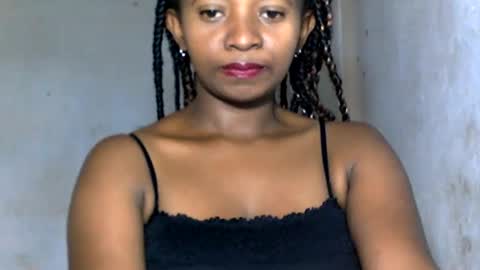 Snapshot of malinah01 chatting on December 2024 04:00:01 AM malinah01 online show from December 2024 04:00:01 AM