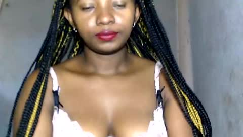 Snapshot of malinah01 chatting on January 2025 12:58:02 PM malinah01 online show from January 2025 12:58:02 PM