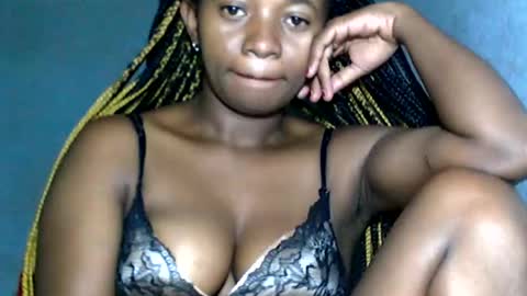 Snapshot of malinah01 chatting on January 2025 12:22:02 AM malinah01 online show from January 2025 12:22:02 AM