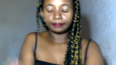 Snapshot of malinah01 chatting on January 2025 09:44:02 AM malinah01 online show from January 2025 09:44:02 AM