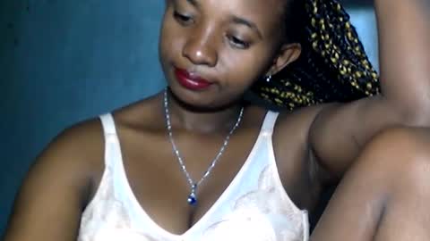 Snapshot of malinah01 chatting on January 2025 04:01:02 PM malinah01 online show from January 2025 04:01:02 PM