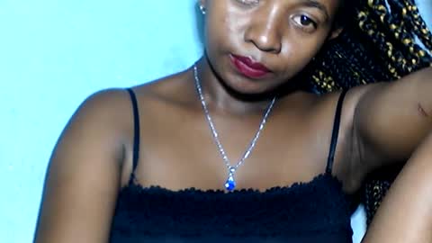 Snapshot of malinah01 chatting on January 2025 09:46:02 PM malinah01 online show from January 2025 09:46:02 PM