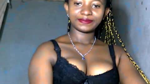 Snapshot of malinah01 chatting on January 2025 01:47:01 PM malinah01 online show from January 2025 01:47:01 PM