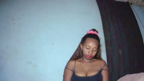 Snapshot of malinah01 chatting on September 2025 07:58:01 PM malinah01 online show from September 2025 07:58:01 PM