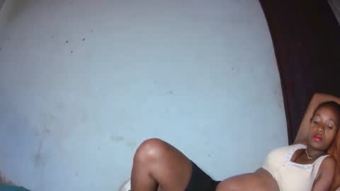 Snapshot of malinah01 chatting on September 2025 09:54:01 AM malinah01 online show from September 2025 09:54:01 AM