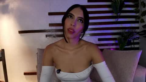 mallory_dietlinde online show from May 2026 02:30:02 AM