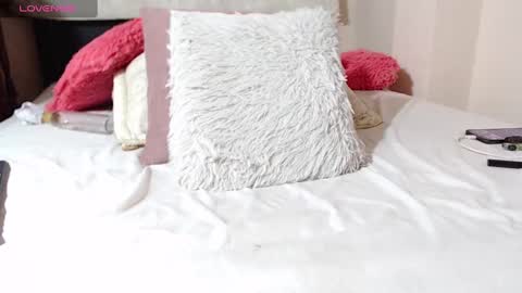 Snapshot of malory_golosa chatting on February 2025 06:26:02 AM Malory online show from February 2025 06:26:02 AM